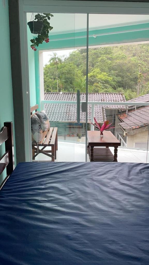 Apartamento Kitnet Maranduba